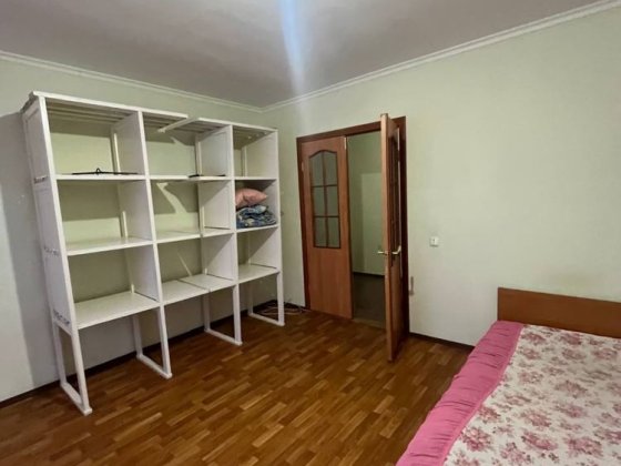 Продам 3-кімнатну квартиру в центрі Кам'янець-Подільський