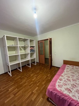Продам 3-кімнатну квартиру в центрі - фото 1