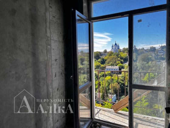Продам 2-кімнатну квартиру з неймовірними видами на фортецю Кам'янець-Подільський
