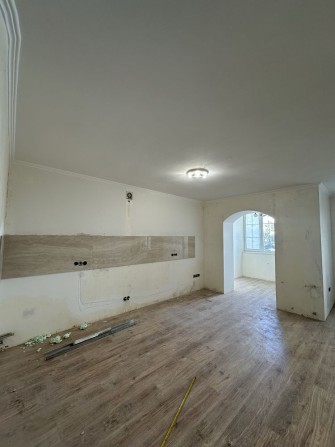 Продам квартиру в центрі - фото 1