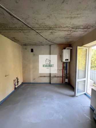 Продам двохкімнатну квартиру - фото 1