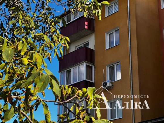 Продам 2-кімнатну квартиру в новобудові Кам'янець-Подільський