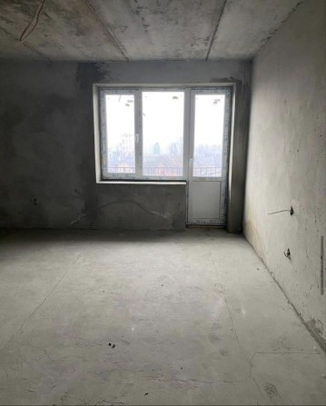 Двох кімнатна квартира у новозбудованому будинку - фото 1