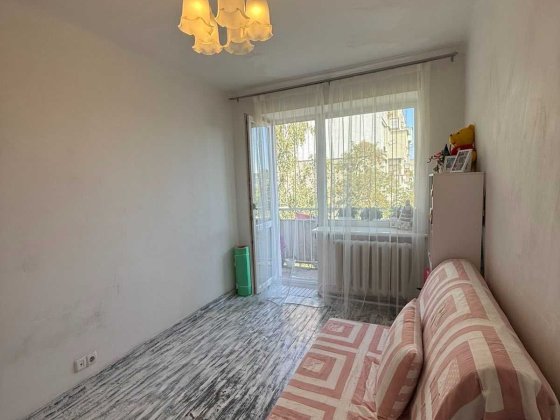 в продаже 2 комнатная малосемейка на 1 Мая Чорноморськ