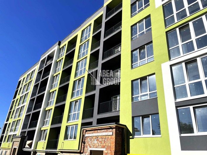 Велика 3-кімнатна квартира в готовому будинку Нова Будова - 2 - фото 1