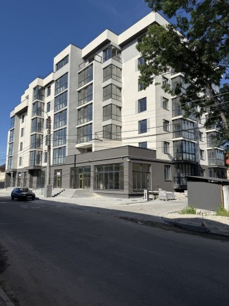 Продам 2к квартиру в новобудові в центральній частині міста - фото 1