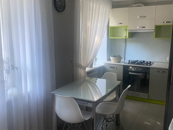 Продаж 2-х кімнатної квартири Конотоп