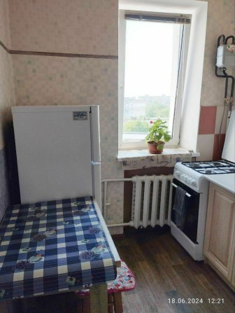 В продаже 1 комнатная гостиничного типа - фото 1