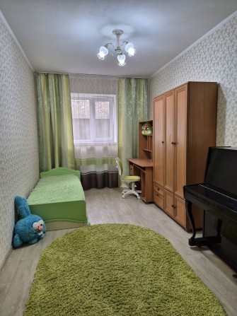 Большая трехкомнатная в пригороде Черноморска - фото 1