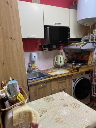Продам коммуну со всеми удобствами в центре - фото 1