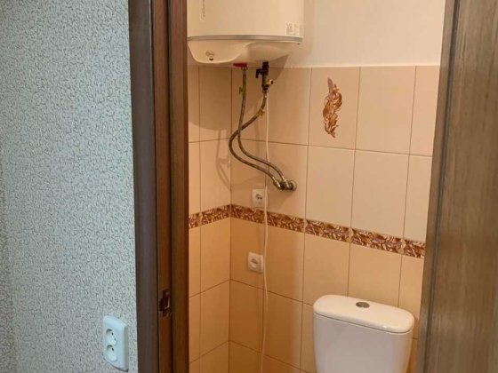 Продаю  економну  квартиру 3й поверх (Черемушки)