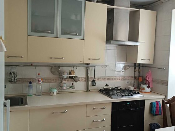 Продам 3х квартиру з індивідуальним опаленням Конотоп