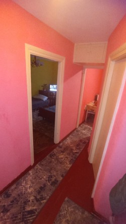 Продам квартиру в центрі 2х кімнатну - фото 1