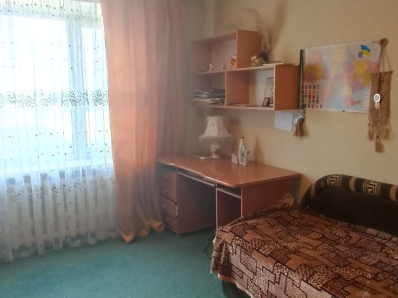 Продаю квартиру. Конотоп