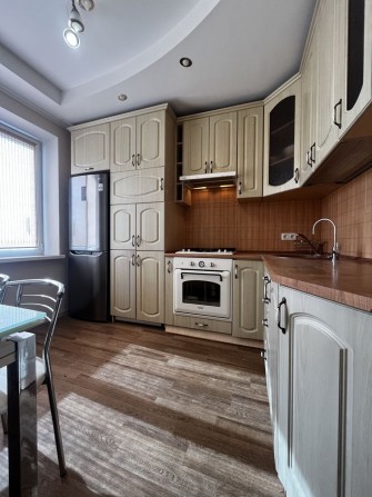 Терміновий продаж 3х-кімн.кв з меблями і побутовою технікою - фото 1