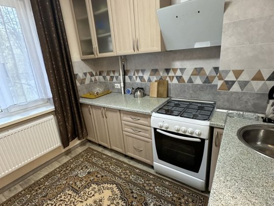 Продам 2-х кімнатну квартиру - чешку в м.Лозова Лозова