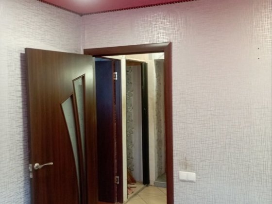 Продам квартиру Лозовая