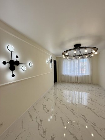 Продаж 3-хкімн.кв VIP рівня з новим ремонтом - фото 1