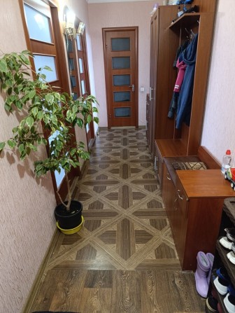 Продам двокімнатну квартиру в центрі міста Лозова - фото 1
