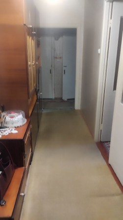 Продам квартиру 3 кмн частично с мебелью. Крытый рынок. - фото 1