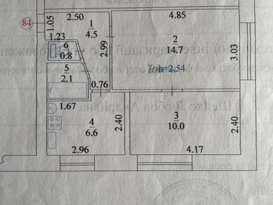 Продам 2х комн квартиру в центре с автономным отоплением Лозова