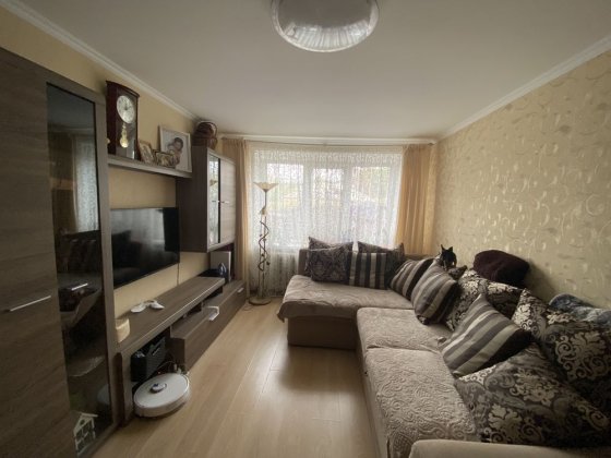 Продам 2-кімнатну квартиру Марганець