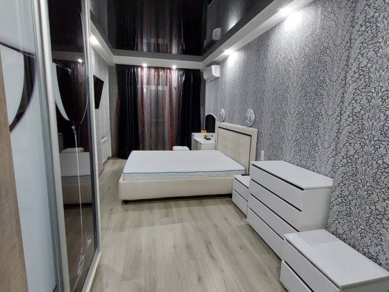 Шикарная видовая квартира в центре города Марганець