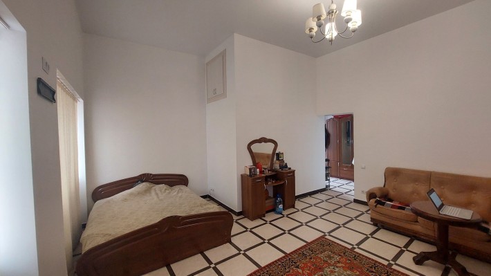 Продам 1-кімнатну квартиру. Вул.Коцюбинського. - фото 1