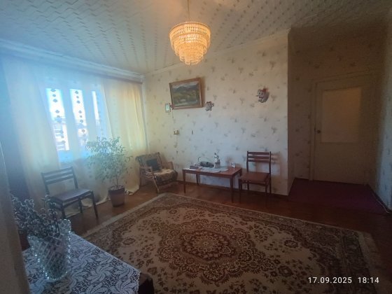 В Продажу 4 кімн для ЛЮБИТЕЛІВ простору Мукачево