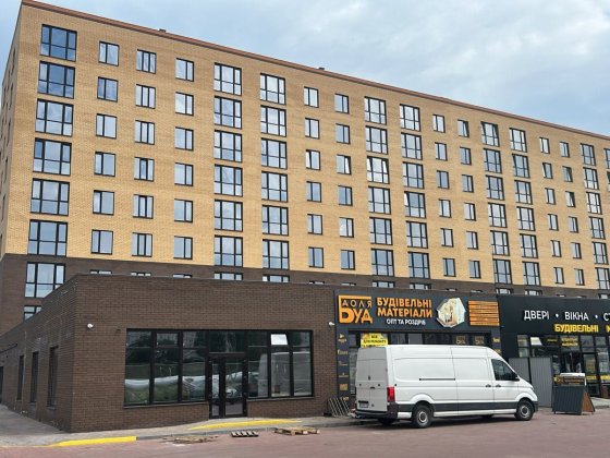 Продається простора 3-кімнатна квартира у ЖК “Миклуш Нетішин