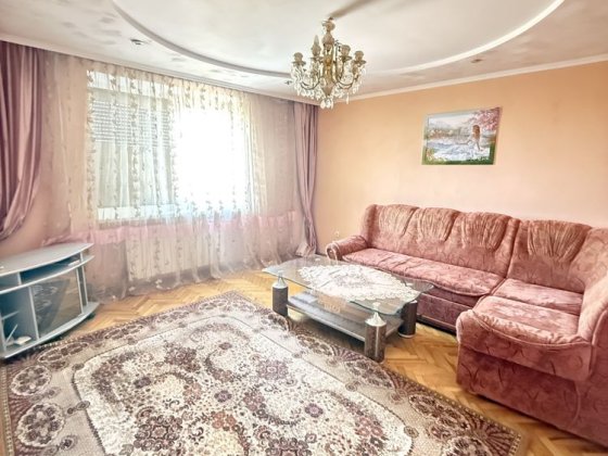 Продам 2х кімнатну квартиру Мукачево