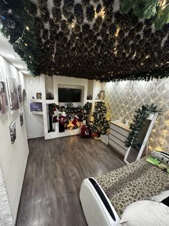 Продам 2 кімнатну квартиру з ремонтом - фото 1