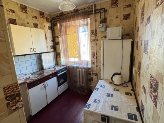 Продається 1-кімнатна квартира в центрі м-н «Хлібний» Прилуки