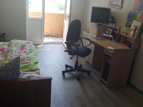 Обміняю двох кімнатну квартиру на одно кімнатну або на полов-у будинку Прилуки