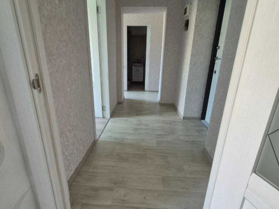 Продається 2-кімнатна квартира у мікрорайоні Ракітний Прилуки