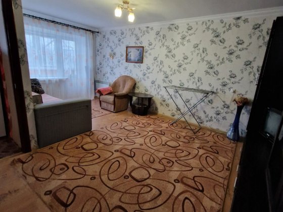 Ан продам 1к кв рн центр/площадь/ Павлоград