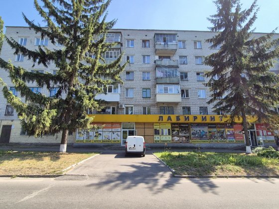 Продаж 4-кімнатна квартира район Обеліск Светловодск