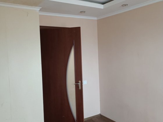 Продам 3-х комнатную квартиру центр Павлоград