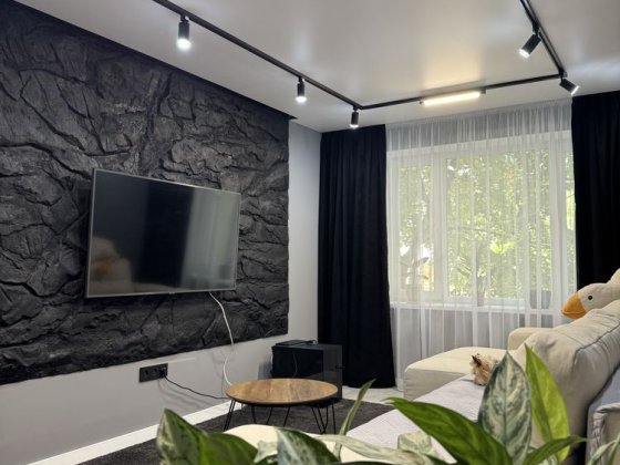 Продам 3-х комнатную Элитную квартиру в самом центре Павлограда. Павлоград