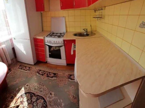 Продам 1-комнтаную квартиру Центр Славянск