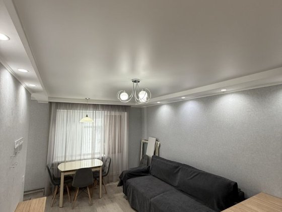 Продается 3 комнатная квартира. Отличное состояние. Славянск. 