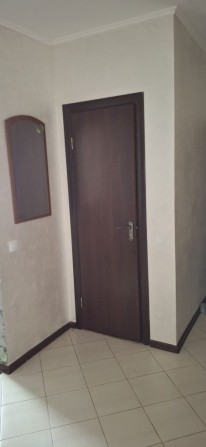 Продам двохкімнатну квартиру в центрі міста - фото 1