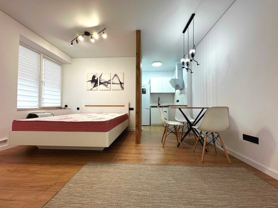 Продаж 1 кім квартири з ремонтом центр м.Стрий Стрый