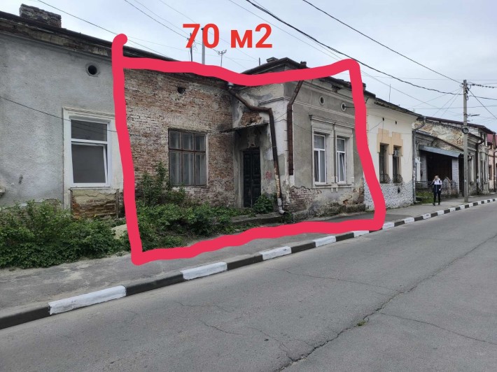 Продам квартиру в центрі міста Стрий вхід і вікна виходять на ТЦ "ЦУМ" - фото 1