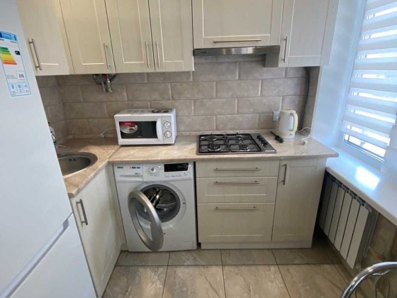 Продажа шикарной 1-к\к в 2 минутах от Соборной площади ! Этаж 2\5 Славянск