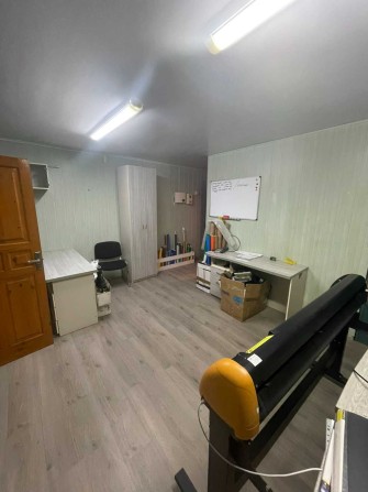 Продается 3-комнатная квартира в центре. - фото 1