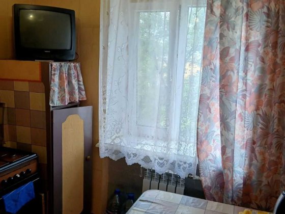 Продам 1 комнатную квартиру центр Славянск