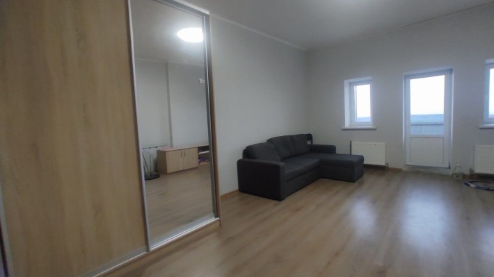 Продаж 2к кв., косметичний ремонт, доглянутий, новий будинок - фото 1