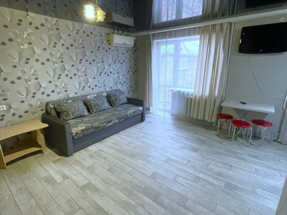 Продается 1-комнатная квартира в центре города. Славянск