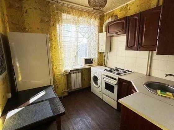 Продам 1 комнатную квартиру центр Славянск